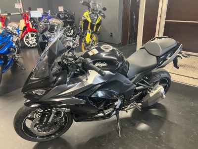 Kawasaki Ninja 1000 2017