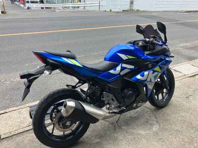 Suzuki GSX250R
