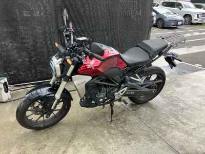 Honda CB250R 2018