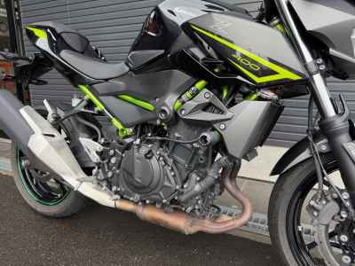 Kawasaki Z400 2023