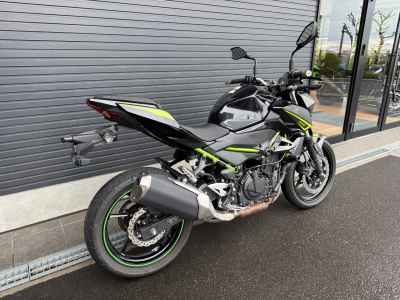 Kawasaki Z400 2023