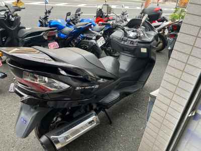Suzuki Skywave 400