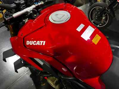 Ducati Streetfighter V4S 2022