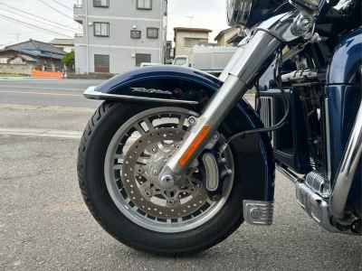 Harley-Davidson Electra Glide FLHTCU1690 Trike 2013