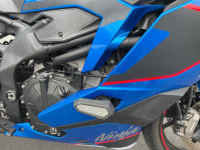 Kawasaki Ninja ZX-4R SE 2023
