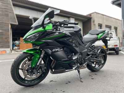 Kawasaki Ninja 1000SX 2023