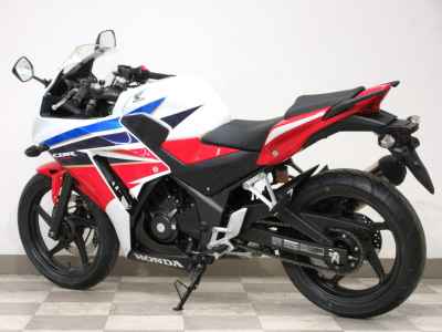 Honda CBR250R 2016