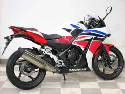 Honda CBR250R 2016