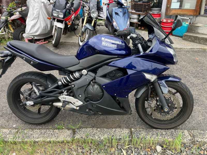 Kawasaki Ninja 400R 2012