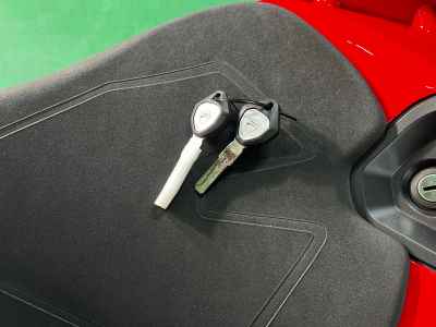 Ducati Panigale V4S 2025