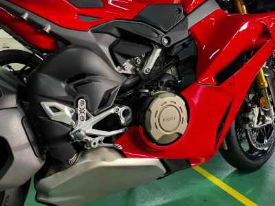 Ducati Panigale V4S 2025