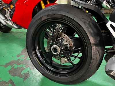 Ducati Panigale V4 2021