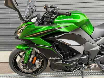 Kawasaki Ninja 1000SX 2025