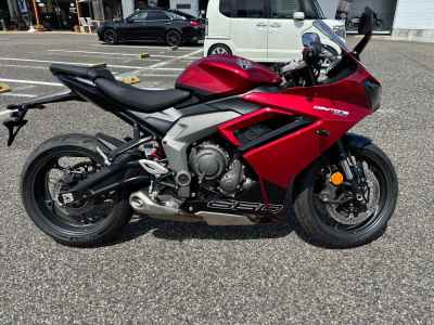 Triumph Daytona 660 2025