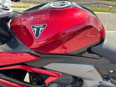 Triumph Daytona 660 2025