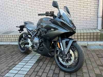 Suzuki GSX-8R