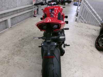 Ducati Streetfighter V4S 2021