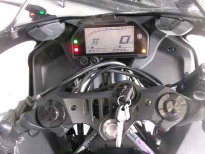 Yamaha YZF-R25 2021