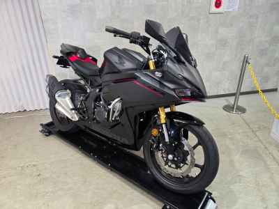 Honda CBR250RR 2023