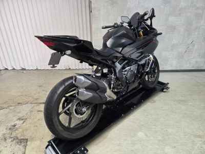 Honda CBR250RR 2023