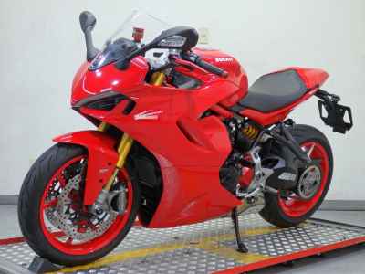 Ducati Supersport 950 S 2021