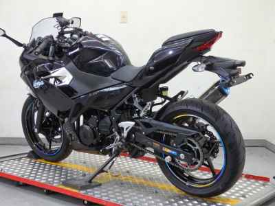 Kawasaki Ninja 400 2021