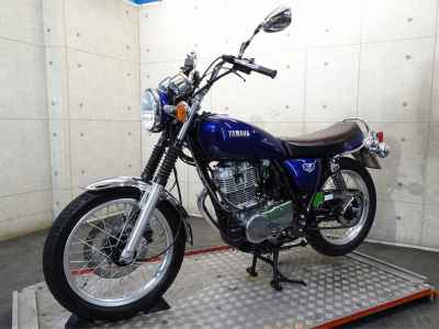 Yamaha SR400 2021