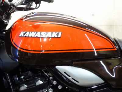 Kawasaki Z900RS 2022
