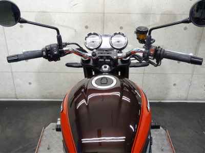 Kawasaki Z900RS 2022