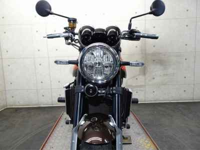 Kawasaki Z900RS 2022