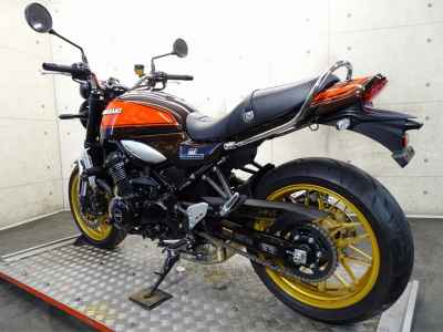 Kawasaki Z900RS 2022
