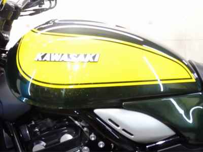 Kawasaki Z900RS 2024
