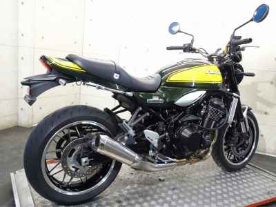 Kawasaki Z900RS 2024