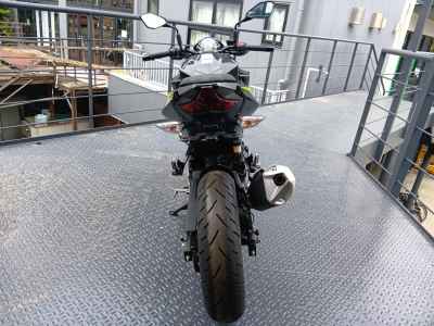 Kawasaki Z400 2022