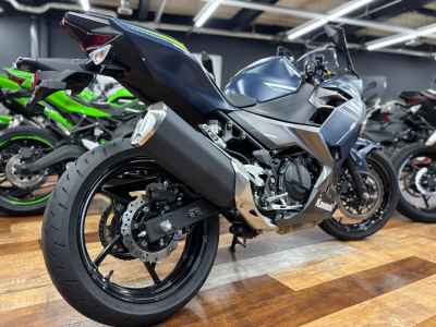 Kawasaki Ninja 400 2022
