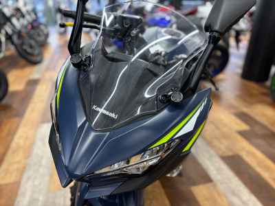 Kawasaki Ninja 400 2022