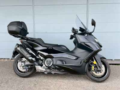 Yamaha TMAX 560 2023