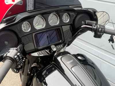 Harley-Davidson Street Glide FLHXS1690 2024