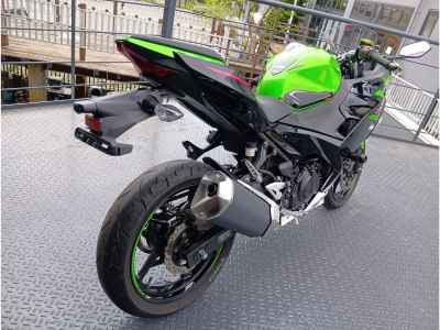 Kawasaki Ninja 400 KRT Edition 2020
