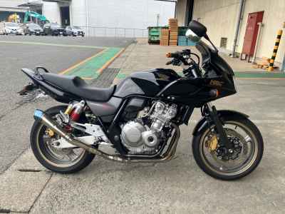 Honda CB400 Super Boldor 2008