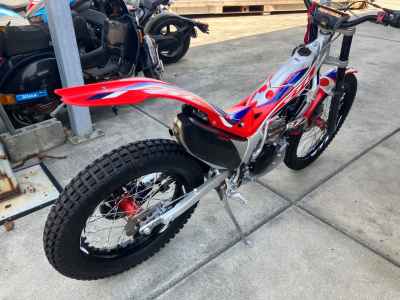 Honda RTL300R