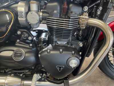 Triumph Bonneville Bobber 2021