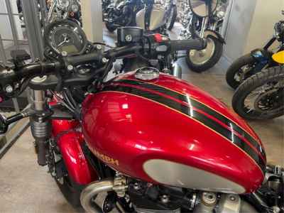 Triumph Bonneville Bobber 2021