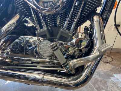 Harley-Davidson XL1200V 2012