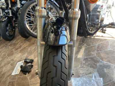 Harley-Davidson XL1200V 2012