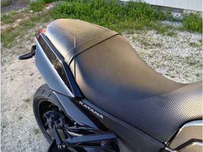 Suzuki GSX-S1000S Katana 2019