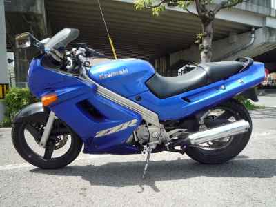 Kawasaki ZZR250 2006
