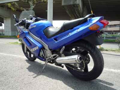 Kawasaki ZZR250 2006