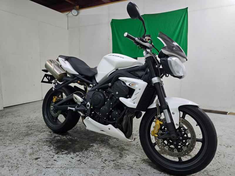 Triumph Street Triple R 2013