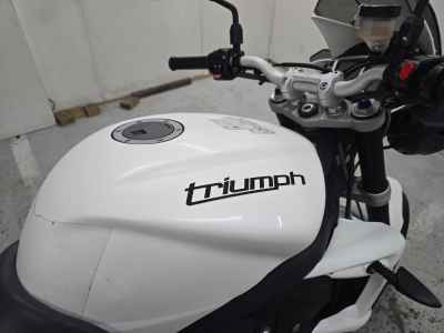 Triumph Street Triple R 2013